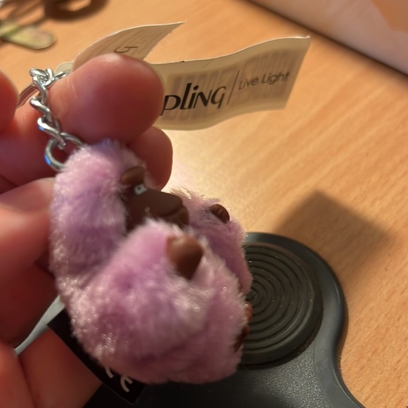 New.Kipling “ROSALIND” tiny Festive Purple monkey - Picture 4 of 6